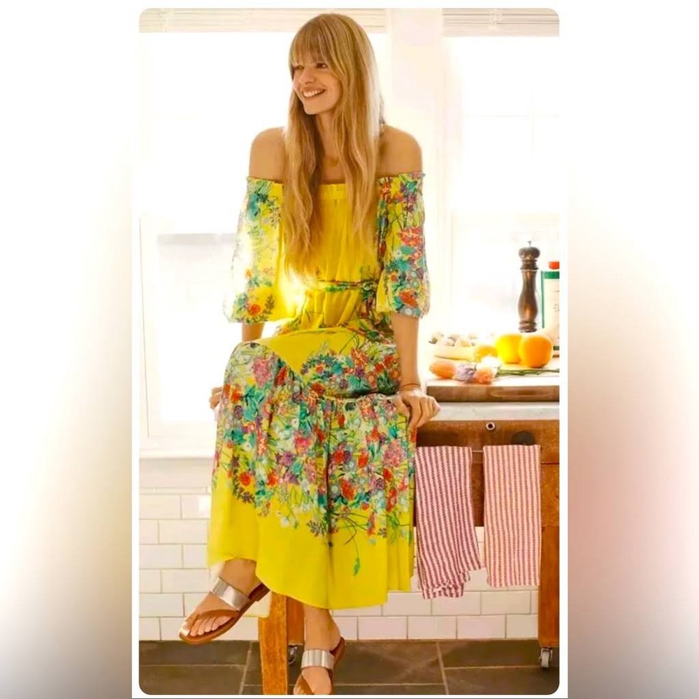 𝐀𝐧𝐭𝐡𝐫𝐨𝐩𝐨𝐥𝐨𝐠𝐢𝐞 𝐍𝐖𝐓 Eliora Off-The-Shoulder Maxi Dress Yellow XS - Picture 12 of 12